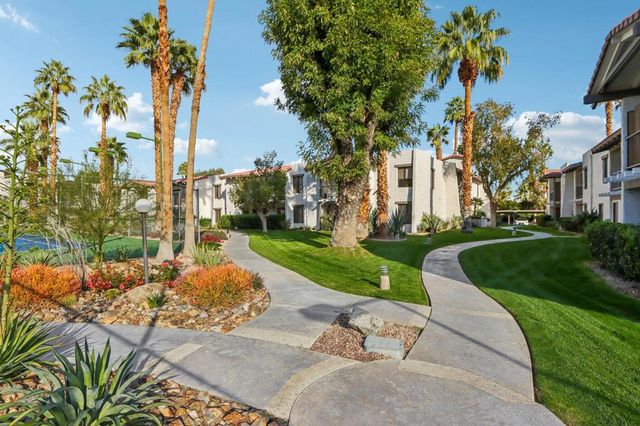1050 E Ramon Road 41, Palm Springs, CA 92264