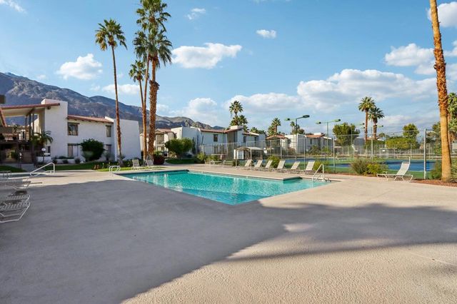 1050 E Ramon Road 41, Palm Springs, CA 92264