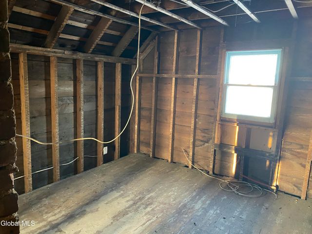 1324 8th Avenue, Schenectady, NY 12303