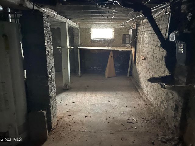 1324 8th Avenue, Schenectady, NY 12303