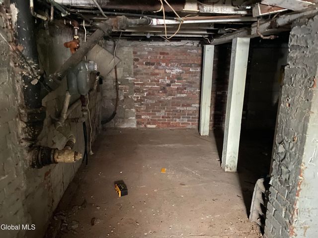 1324 8th Avenue, Schenectady, NY 12303