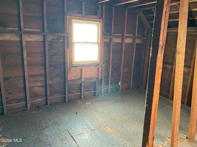 1324 8th Avenue, Schenectady, NY 12303