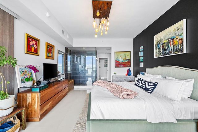 2020 N Bayshore Dr 1708, Miami, FL 33137