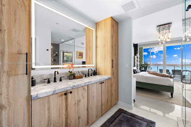 2020 N Bayshore Dr 1708, Miami, FL 33137