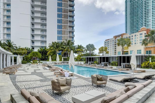 2020 N Bayshore Dr 1708, Miami, FL 33137