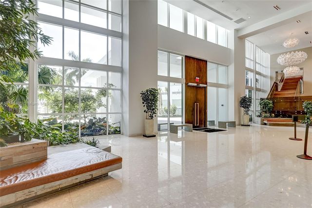 2020 N Bayshore Dr 1708, Miami, FL 33137