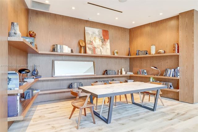 2020 N Bayshore Dr 1708, Miami, FL 33137