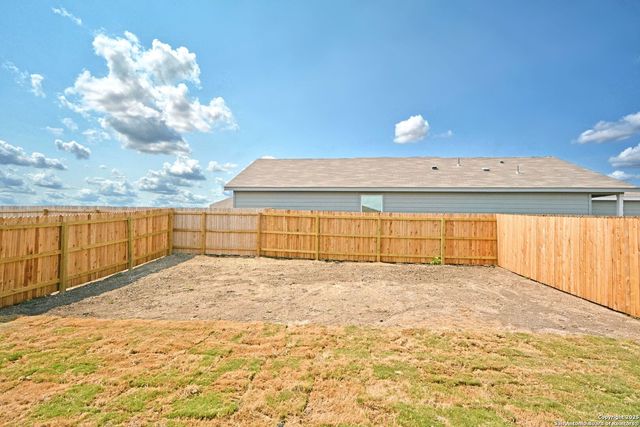 3738 SWIFT FOX RD, New Braunfels, TX 78132