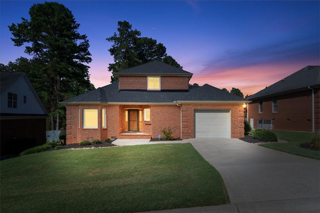 108 Commons Drive, Easley, SC 29642