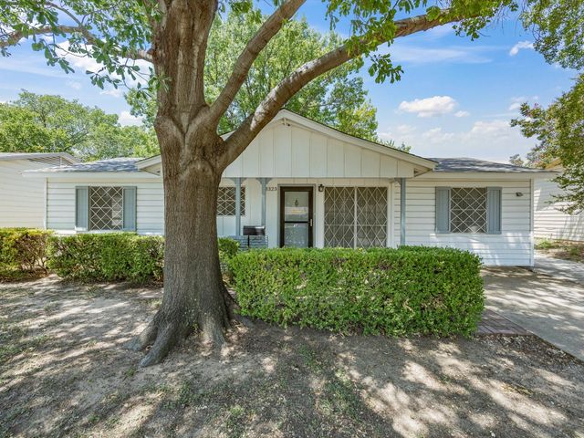 3323 William Brewster Drive, Irving, TX 75062