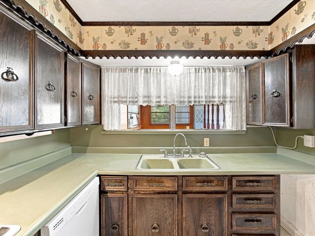 3323 William Brewster Drive, Irving, TX 75062