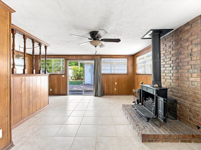 3323 William Brewster Drive, Irving, TX 75062