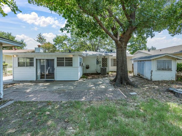 3323 William Brewster Drive, Irving, TX 75062