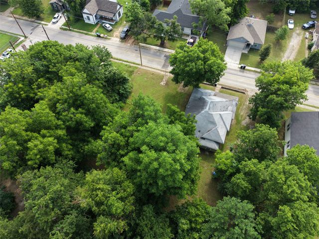 1414 Wesley Street, Greenville, TX 75401