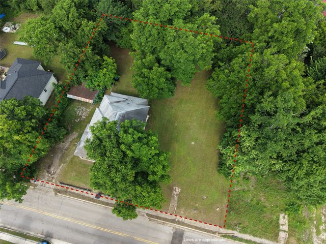 1414 Wesley Street, Greenville, TX 75401