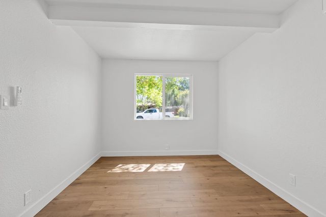 5915 35th Ave, Sacramento, CA 95824