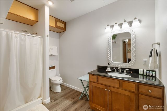 560 Point Brown Avenue NE, Ocean Shores, WA 98569