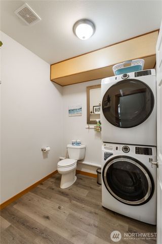 560 Point Brown Avenue NE, Ocean Shores, WA 98569