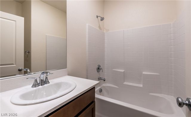 4160 Scarlet Cob Avenue, Las Vegas, NV 89141