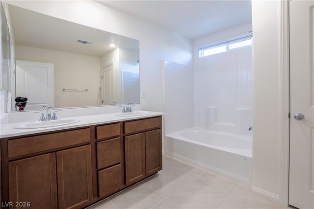 4160 Scarlet Cob Avenue, Las Vegas, NV 89141
