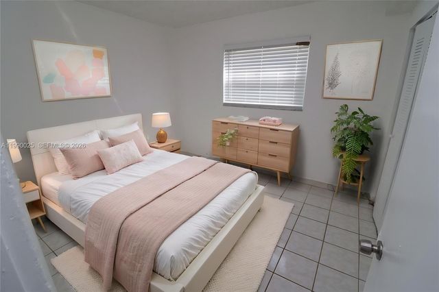 951 SW 7th St 2, Miami, FL 33130