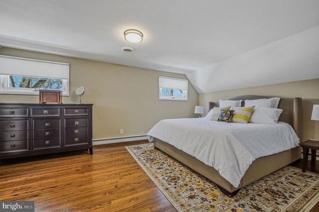 2400 W HEATHER RD, Wilmington, DE 19803