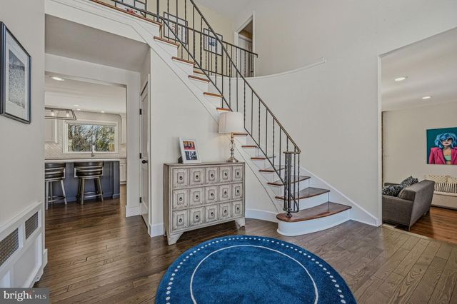 2400 W HEATHER RD, Wilmington, DE 19803