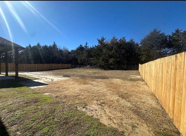 347 Rosemound Street, Commerce, TX 75428