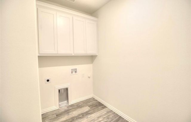 347 Rosemound Street, Commerce, TX 75428