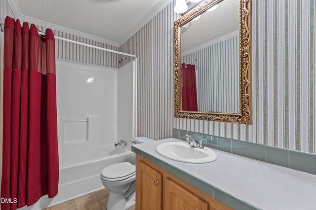 46 Carroll Davis Lane, Holly Springs, NC 27540