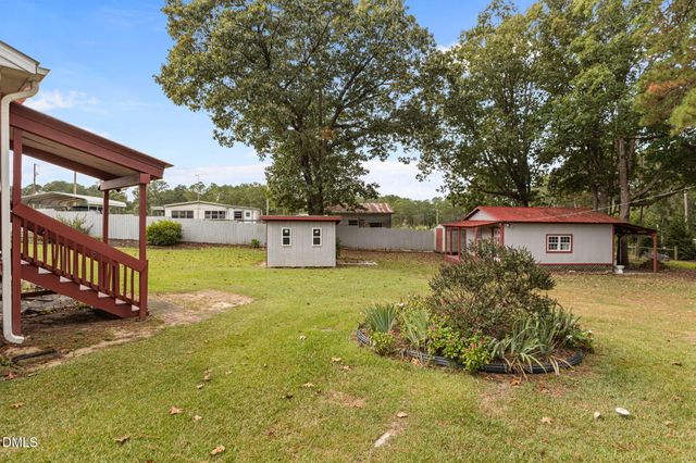 46 Carroll Davis Lane, Holly Springs, NC 27540