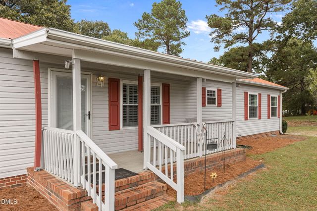 46 Carroll Davis Lane, Holly Springs, NC 27540