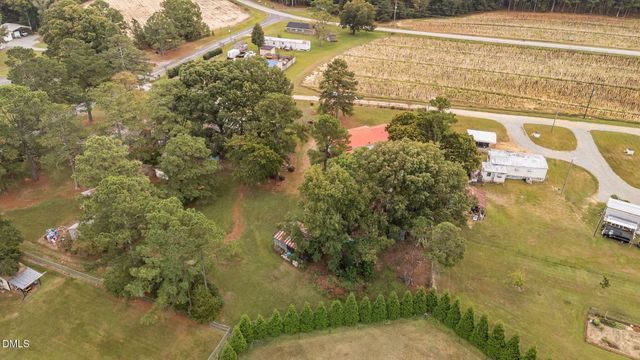 46 Carroll Davis Lane, Holly Springs, NC 27540