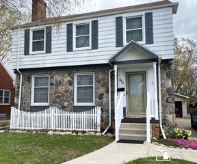 610 Borgess Avenue, Monroe, MI 48162