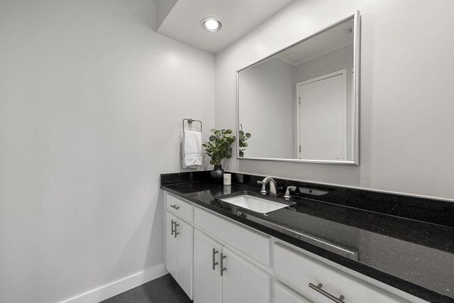 6101 Gun Bow CT, Austin, TX 78746