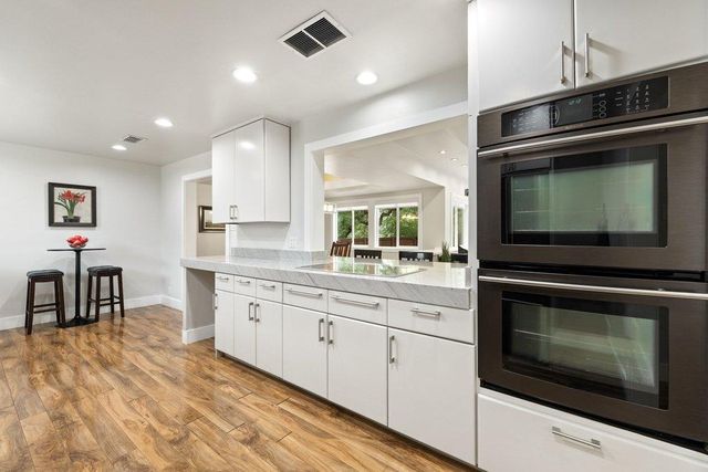 6101 Gun Bow CT, Austin, TX 78746