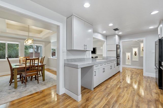 6101 Gun Bow CT, Austin, TX 78746