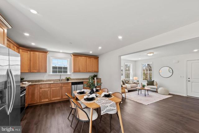 2747 PARK DRIVE, Halethorpe, MD 21227