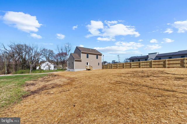 2747 PARK DRIVE, Halethorpe, MD 21227