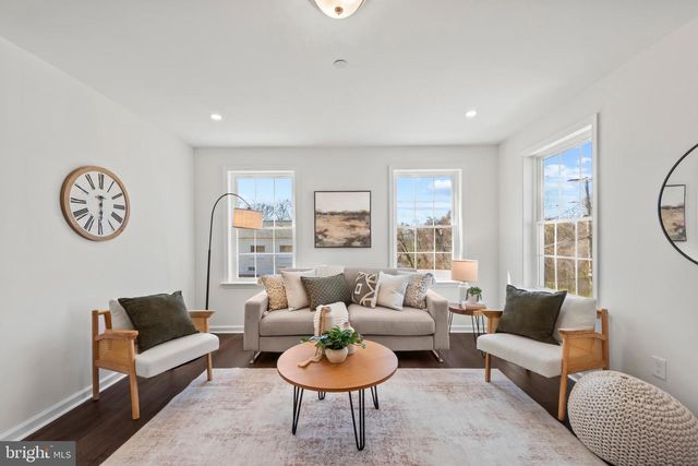 2747 PARK DRIVE, Halethorpe, MD 21227