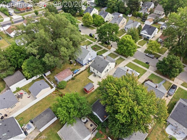 905 N Kenwood Avenue, Royal Oak, MI 48067