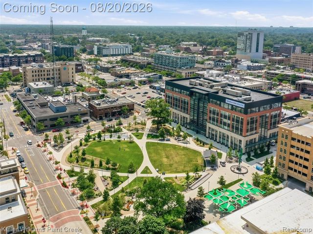 905 N Kenwood Avenue, Royal Oak, MI 48067