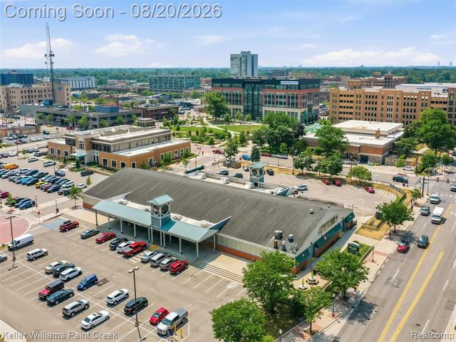 905 N Kenwood Avenue, Royal Oak, MI 48067