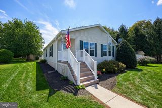 117 SUMMERS DR, Lancaster, PA 17601