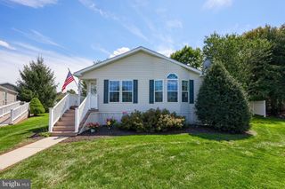117 SUMMERS DR, Lancaster, PA 17601