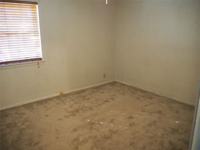 118 Perkins Road, Krugerville, TX 76227