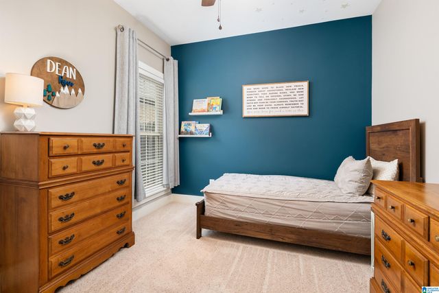 261 KINGSTON CIRCLE, Birmingham, AL 35211