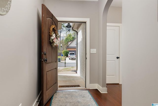 261 KINGSTON CIRCLE, Birmingham, AL 35211