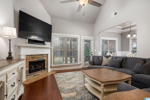 261 KINGSTON CIRCLE, Birmingham, AL 35211