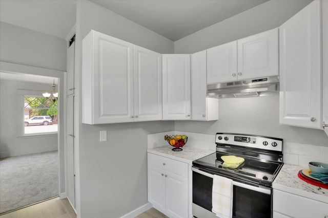 2412 E Diamond Ave, Spokane, WA 99217